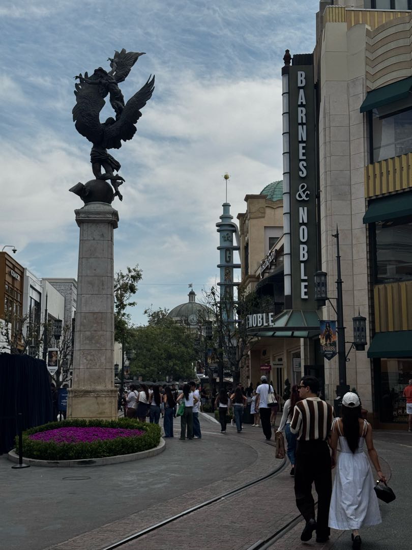 The Grove