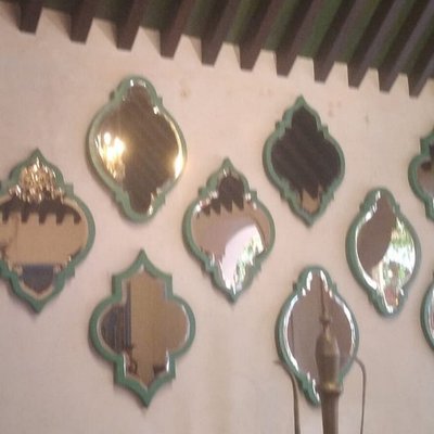 Mirror's Shape Pieces
