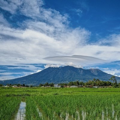 langit cerah