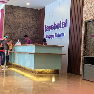 Fave Hotel Nagoya Batam