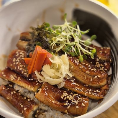 장어덮밥 Eel rice bowl