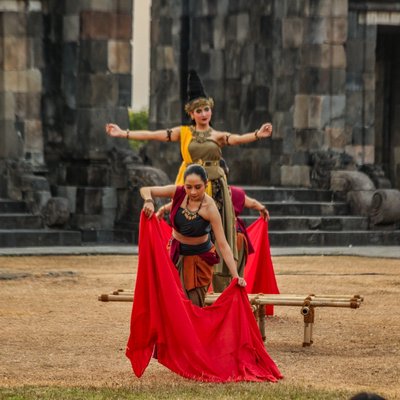 Sandyakala. dance