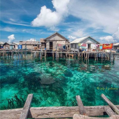 Laut Adalah Halamanku