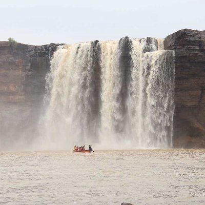 River Rafting at
Niagara Falls of India 