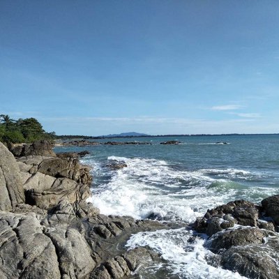 Pantai Temajuk