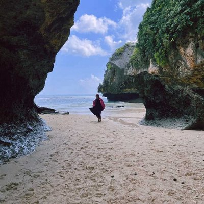 Suluban Beach 