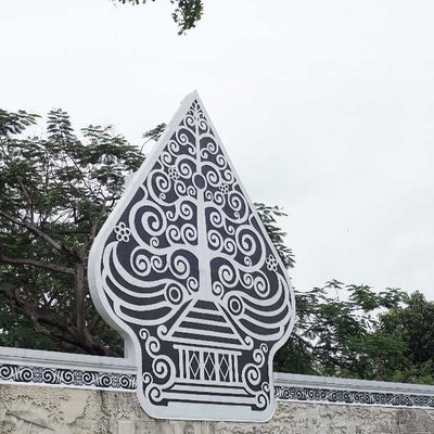 Gunungan Wayang