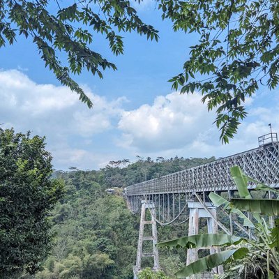 Jembatan cirahong