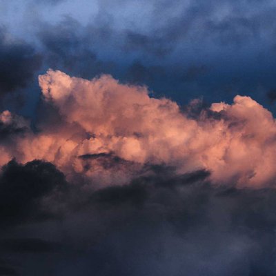 Wonder in Skies 