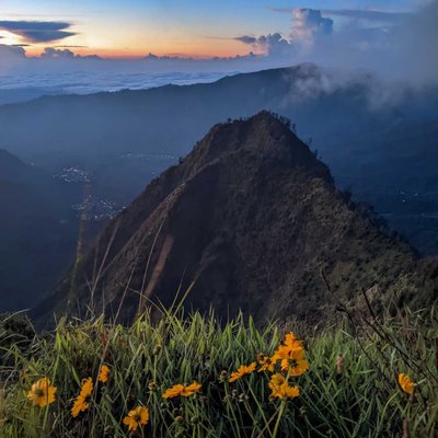 puncak Argo Wulan 