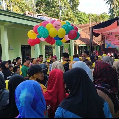 pelepasan balon