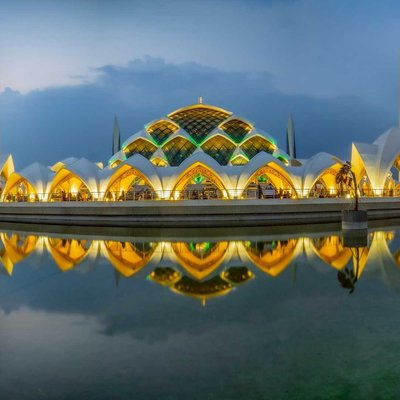 panorama masjid raya aljbar