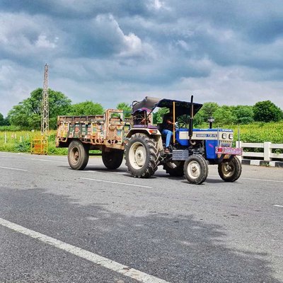 tractor 🚜