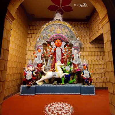 Kolkata somaj sebi Durga Puja 😍