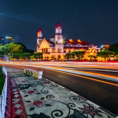 LAWANG SEWU 