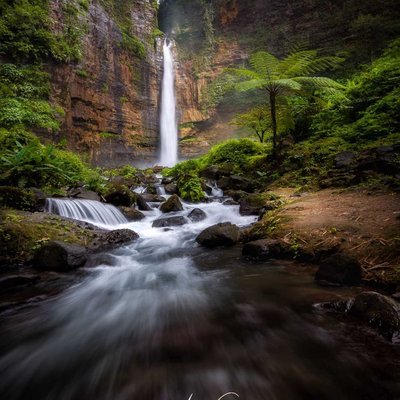 Air Terjun Kapas Biru