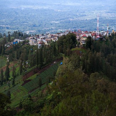 Desa Di Atas Gunung 