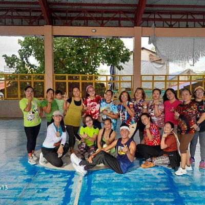 the POWER MOVER'S MOMSHIES 🕺💃🕺