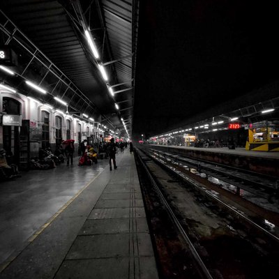 railway station 