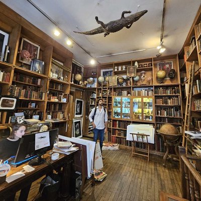 알렝 브리오 서점 Librairie Alain Brieux