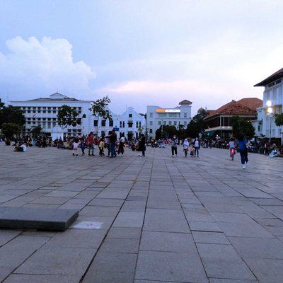 Taman Fatahillah kota tua