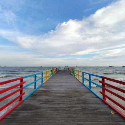 Pantai belakang rumah sakit Bhayangkara Balikpapan