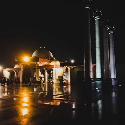 📸
