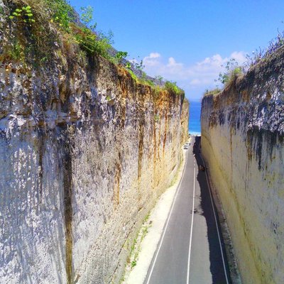 The Narrow Road between the Clifs at Pandawa Beach