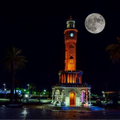 izmir Konak meydanı 