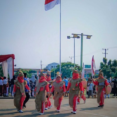 Karnaval memperingati HUT RI 77 
