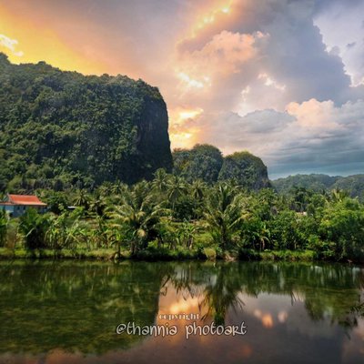 Keindahan bukit Karts