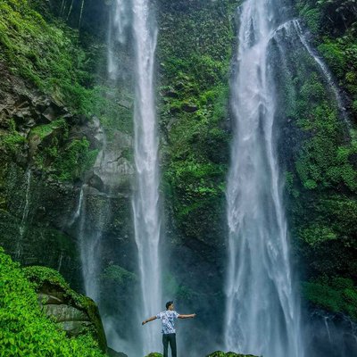 lembah purba