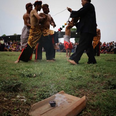 tari kuda lumping