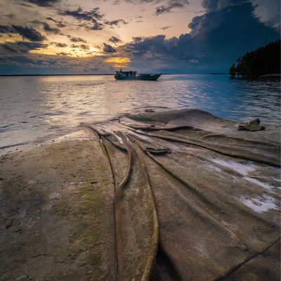 perahu kesorean