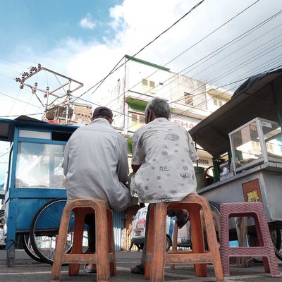 Dua Sahabat