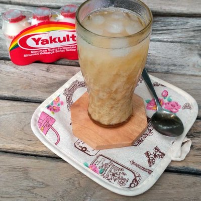 Ice Tea Yakult