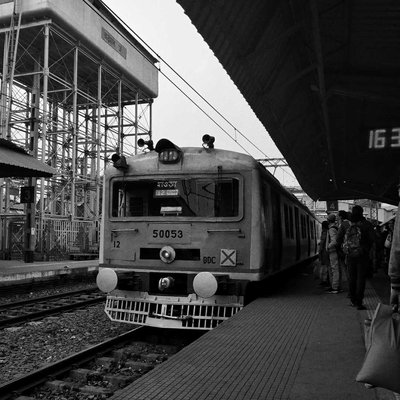Local trains of West Bengal, India