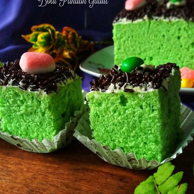 Bolu Pandan
