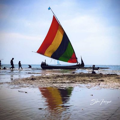 Pantai Pasir Putih Situbondo