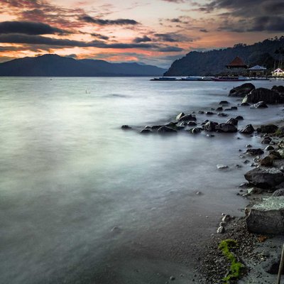 Dermaga Pusri, Danau Ranau