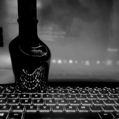 B&W. cheers.