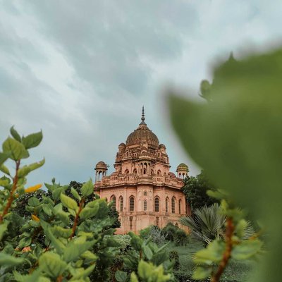 Tomb of Sadat ali khan 
