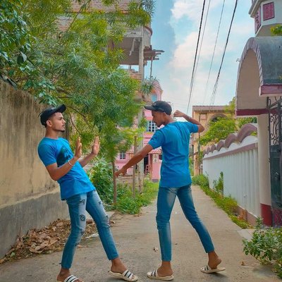 Double character (twins)