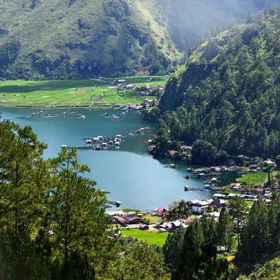 Penampakan danau laut tawar