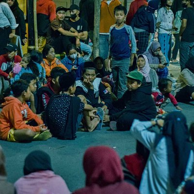 Budaya Malam Mingguan