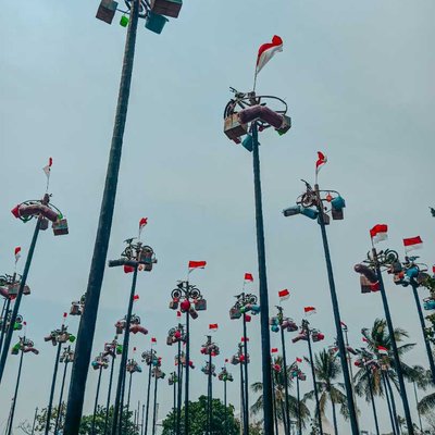 panjat pinang
