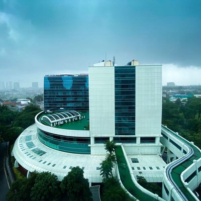 gedung bertingkat