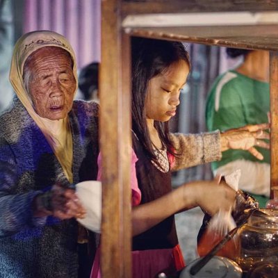 Regenerasi Wedang Ronde (alm) Mbah Payem