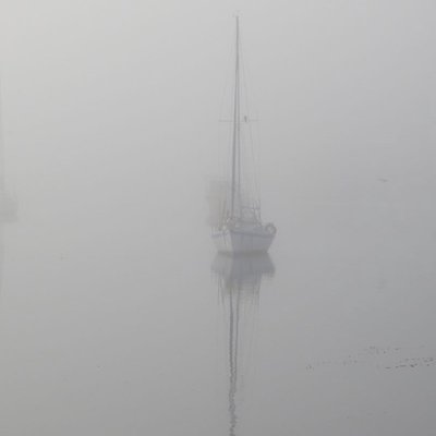 Niebla en la bahía de Ushuaia 