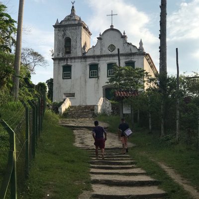 Igreja em alguma ilha de Angra 🇧🇷